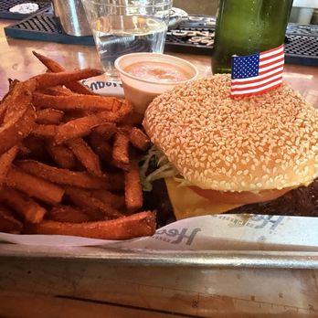 Heavy’s Barburger - BARBURGER - Burgers Near Me - Charleston, South Carolina Heavy’s Barburger - BARBURGER - Burgers Near Me - Charleston, South Carolina