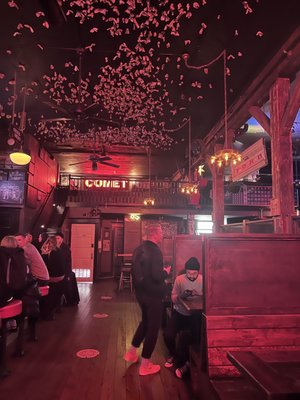 Comet Tavern by null