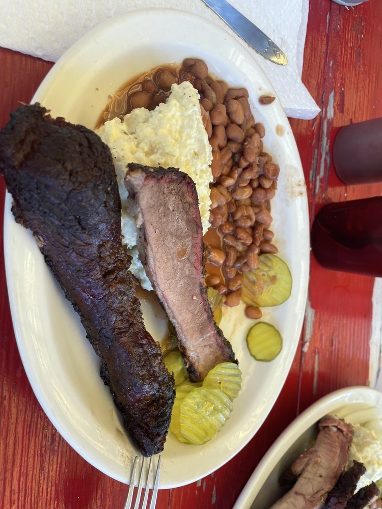 Keese's Bar-B-Que Logo