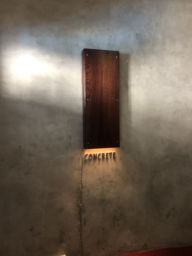 Concrete Bar