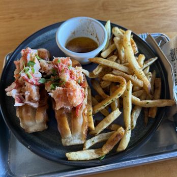 California Fish Grill - Lobster roll - Seafood Near Me - Downey, California