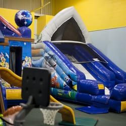 Bounce N Play