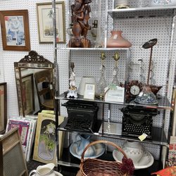 Henrietta Mall Antiques
