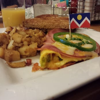 The Delectable Egg-Denver - The Denver omelette...When in Rome... - Breakfast & Brunch Near Me - Denver, Colorado