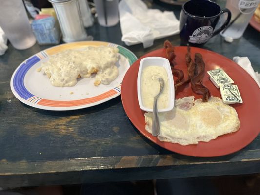 Everett Street Diner by null