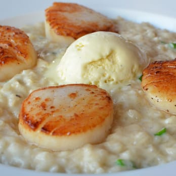 Maple Ave Restaurant - Seared Scallops - New American Near Me - Vienna, Virginia Maple Ave Restaurant - Seared Scallops - New American Near Me - Vienna, Virginia
