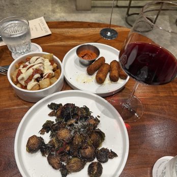 San Gines - Cafes Near Me - Austin, Texas San Gines - Cafes Near Me - Austin, Texas