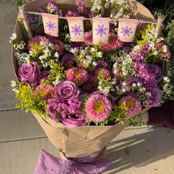 Avalon's Florals - Rapunzel theme large bouquet!