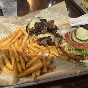 Victory Burger & Wings - Mushroom Swiss with regular fries - Burgers Near Me - Las Vegas, Nevada Victory Burger & Wings - Mushroom Swiss with regular fries - Burgers Near Me - Las Vegas, Nevada