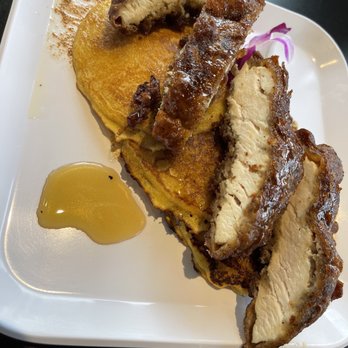 The Yard - Newark - Hoe Cakes - American Near Me - Newark, New Jersey