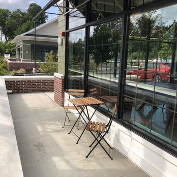 Druthers Coffee - Multiple outdoor tables/seats available - Coffee & Tea Near Me - Stony Brook, New York