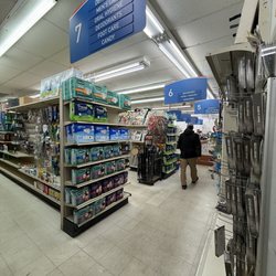 Variety Drugs - Very old school pharmacy