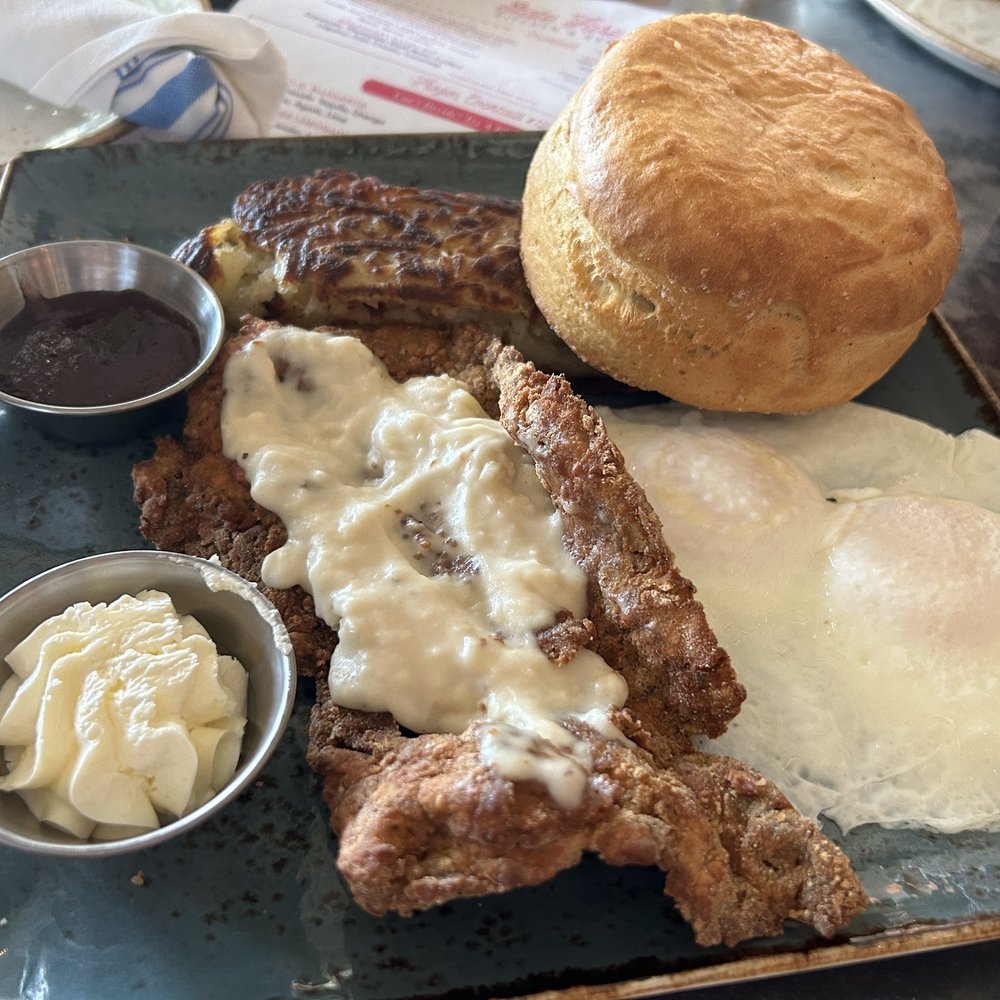 State Fare Kitchen & Bar - Chicken Fried Steak & Eggs - New American Near Me - Houston, Texas State Fare Kitchen & Bar - Chicken Fried Steak & Eggs - New American Near Me - Houston, Texas