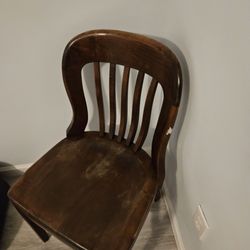 GreenFrog - paint on antique chair