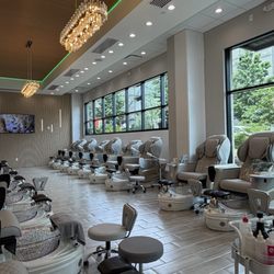 Very pretty pedicure area
