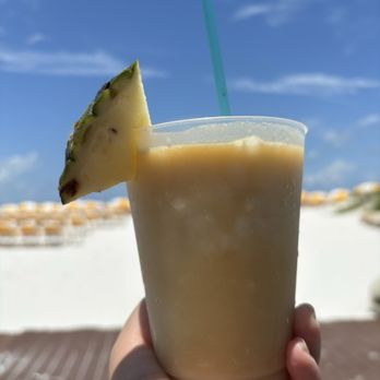 Sandpearl Resort - Piña Colada pool and beachside - Hotels Near Me - Clearwater, Florida Sandpearl Resort - Piña Colada pool and beachside - Hotels Near Me - Clearwater, Florida