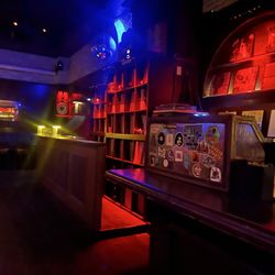 LP Vinyl Bar