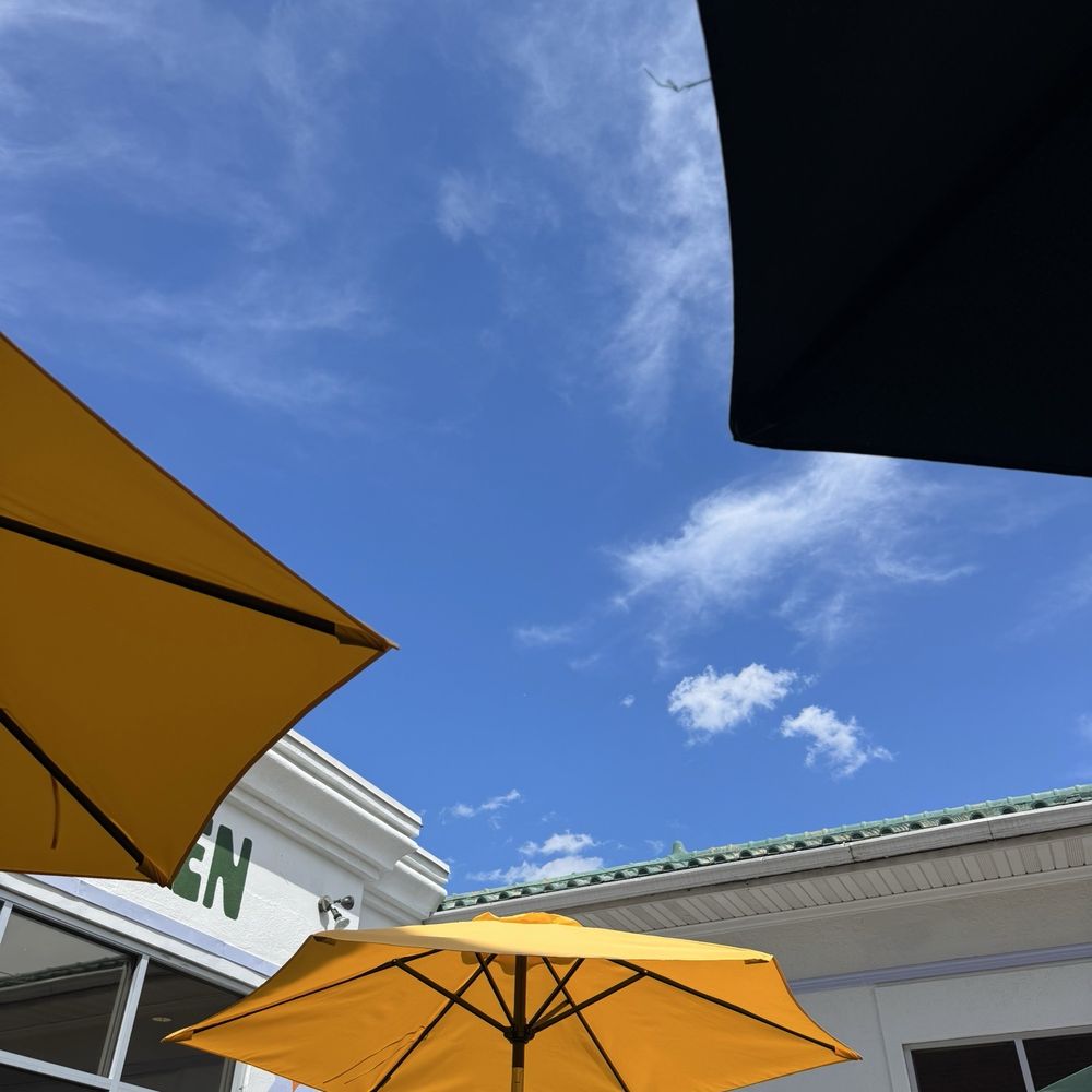 Susie's - Outdoor patio - Sandwiches Near Me - Richmond, Virginia Susie's - Outdoor patio - Sandwiches Near Me - Richmond, Virginia