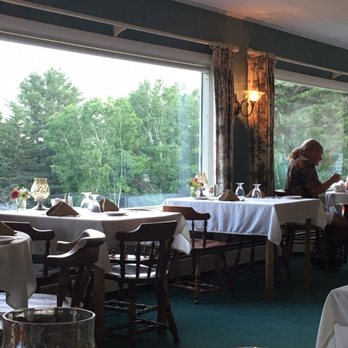 Country Club Inn - Dining room - Hotels Near Me - Rangeley, Maine Country Club Inn - Dining room - Hotels Near Me - Rangeley, Maine