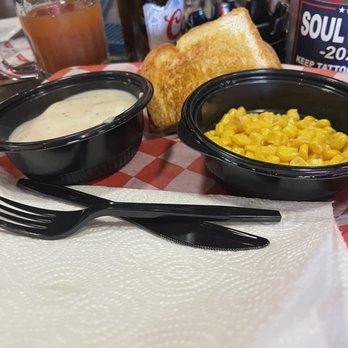 Crystal Skull - Chicken fried steak - Dive Bars Near Me - Tulsa, Oklahoma
