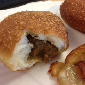 Cream Pan - Curry pan, SUPER yum!!! - Bakeries Near Me - Tustin, California Cream Pan - Curry pan, SUPER yum!!! - Bakeries Near Me - Tustin, California