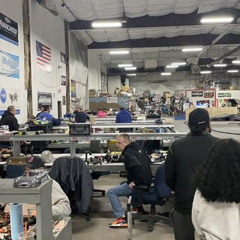 R/C Madness - Hobby Shops Near Me - Enfield, Connecticut