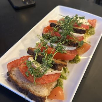 Mana + Pua - Caprese - Wine Bars Near Me - Honolulu, Hawaii