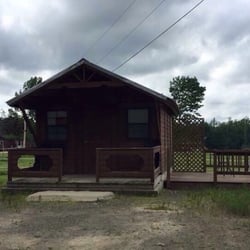 Two Hogs Winery - The building of wine