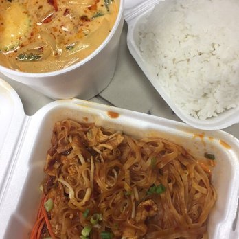 Sabaidee Thai Cuisine - Red curry and pad Thai - Thai Near Me - Lehi, Utah
