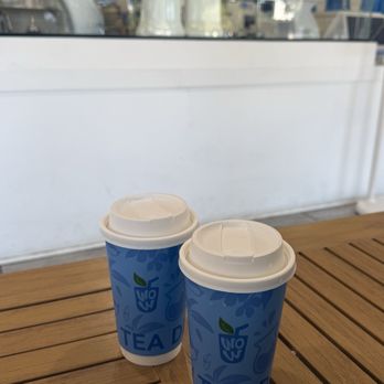 Wow Tea Drink - 蜜桃观音 White Peach Guan Yin Tea Latte, 馥桂乌龙 Osmanthus Oolong Tea Latte - Bubble Tea Near Me - Cupertino, California Wow Tea Drink - 蜜桃观音 White Peach Guan Yin Tea Latte, 馥桂乌龙 Osmanthus Oolong Tea Latte - Bubble Tea Near Me - Cupertino, California