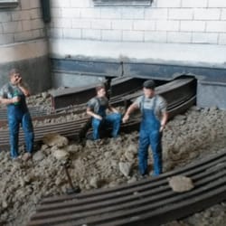 Park Miniatur Województwa Mazowieckiego - Obracanie Pałacu Lubomirskich