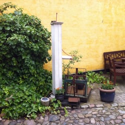 Den Gamle Købmandsgârd