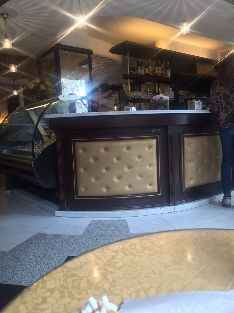 BAR SANTORO Updated May 2024 Piazza Cairoli 24, Messina, Italy