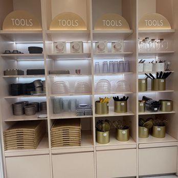 Bakebe - Tools - Custom Cakes Near Me - Markham, Ontario Bakebe - Tools - Custom Cakes Near Me - Markham, Ontario