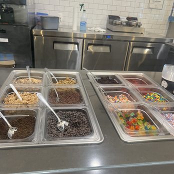 Nicholas Creamery - Ice Cream & Frozen Yogurt Near Me - Fair Haven, New Jersey