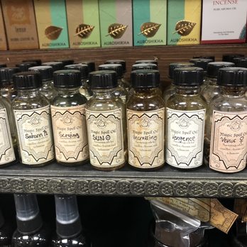 Malliway Bros. Magic & Witchcraft - Oil blends - Spiritual Shop Near Me - Chicago, Illinois