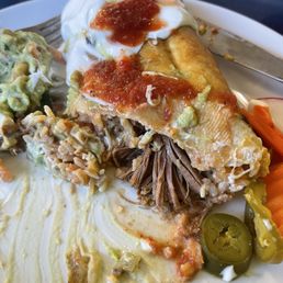 Chimichanga lunch - with shredded beef Chimichanga lunch - with shredded beef