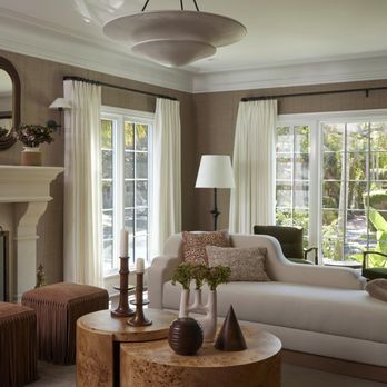 22 Interiors - Hancock Park formal living room design. - Interior Design Near Me - Los Angeles, California 22 Interiors - Hancock Park formal living room design. - Interior Design Near Me - Los Angeles, California