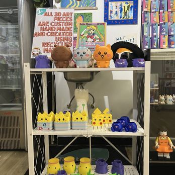 MintPress Art Studio and Gift Shop - 3D printed and hand painted planters/pencil holders! - Gift Shops Near Me - Berkeley, California