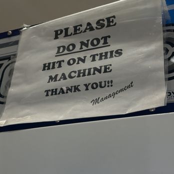 EddieWorld - clankers take note. this machine is happily taken - Service Stations Near Me - Yermo, California