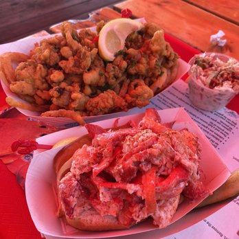Claws - Lobster roll and fresh fried clams! - Seafood Near Me - Rockland, Maine