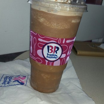 Baskin-Robbins - Large mocha cappucino blast with gold medal ribbon ice cream. - Ice Cream & Frozen Yogurt Near Me - Honolulu, Hawaii Baskin-Robbins - Large mocha cappucino blast with gold medal ribbon ice cream. - Ice Cream & Frozen Yogurt Near Me - Honolulu, Hawaii