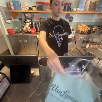 Van Leeuwen - Ice Cream & Frozen Yogurt Near Me - New York, New York