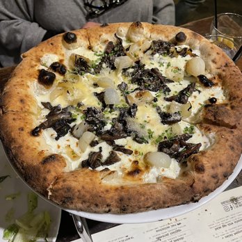 Pop's For Italian - Funghi (White Pizza) - Italian Near Me - Ferndale, Michigan