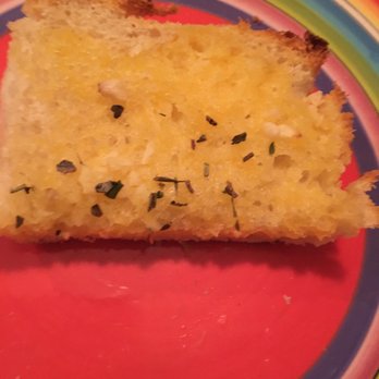 Hogback Pizza - Light, very, very buttery garlic bread. - Pizza Near Me - New Castle, Colorado