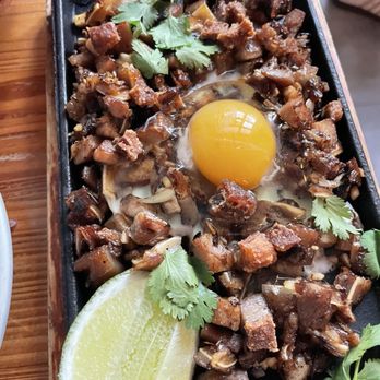Pig and Khao - Sizzling sisig - Filipino Near Me - New York, New York Pig and Khao - Sizzling sisig - Filipino Near Me - New York, New York