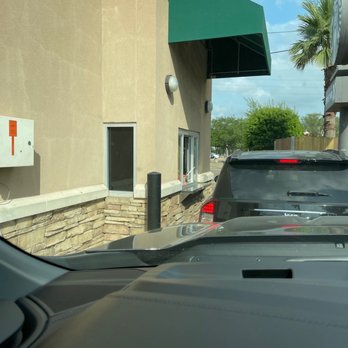 Starbucks - Still here - Coffee & Tea Near Me - Houston, Texas Starbucks - Still here - Coffee & Tea Near Me - Houston, Texas