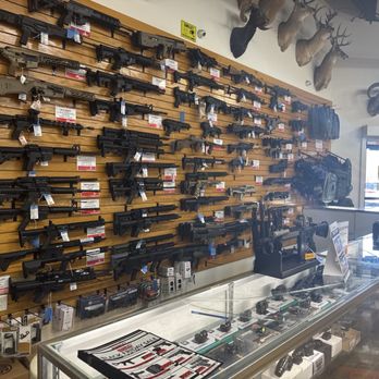Shoot Straight - Guns & Ammo Near Me - Clearwater, Florida