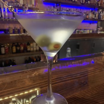 Tempo Kitchen & Bar - Martini - New American Near Me - Gilroy, California