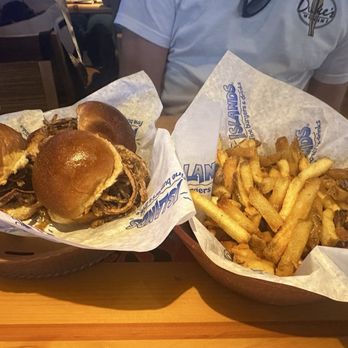 Islands Restaurant - Happy hour sliders with single order of fries - Burgers Near Me - Mission Viejo, California Islands Restaurant - Happy hour sliders with single order of fries - Burgers Near Me - Mission Viejo, California